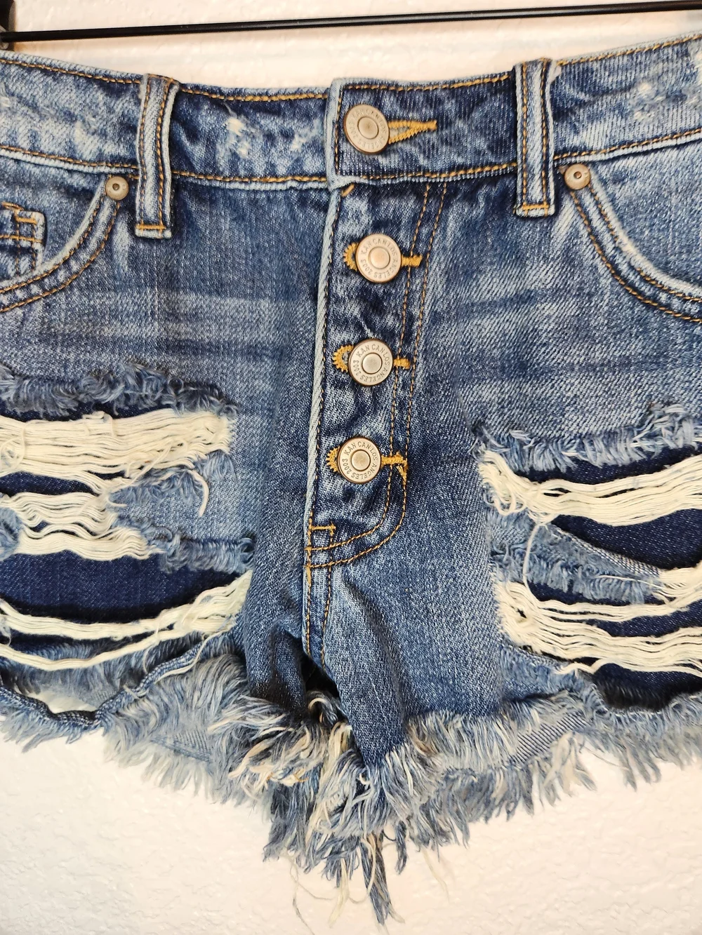 Kancan button-fly Women’s Distressed Denim Shorts Blue 33545 size XS